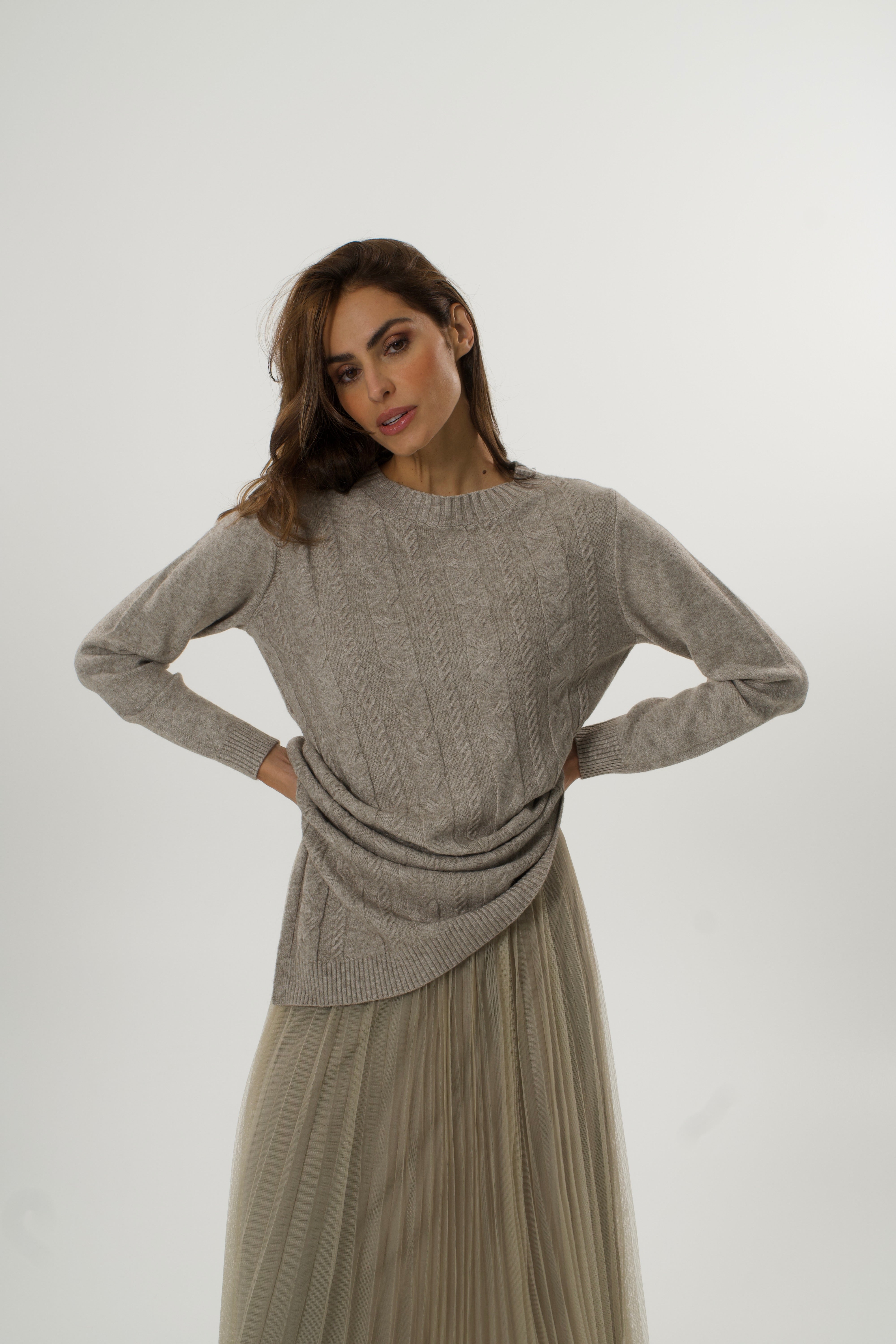 Pletena haljina sa tilom 