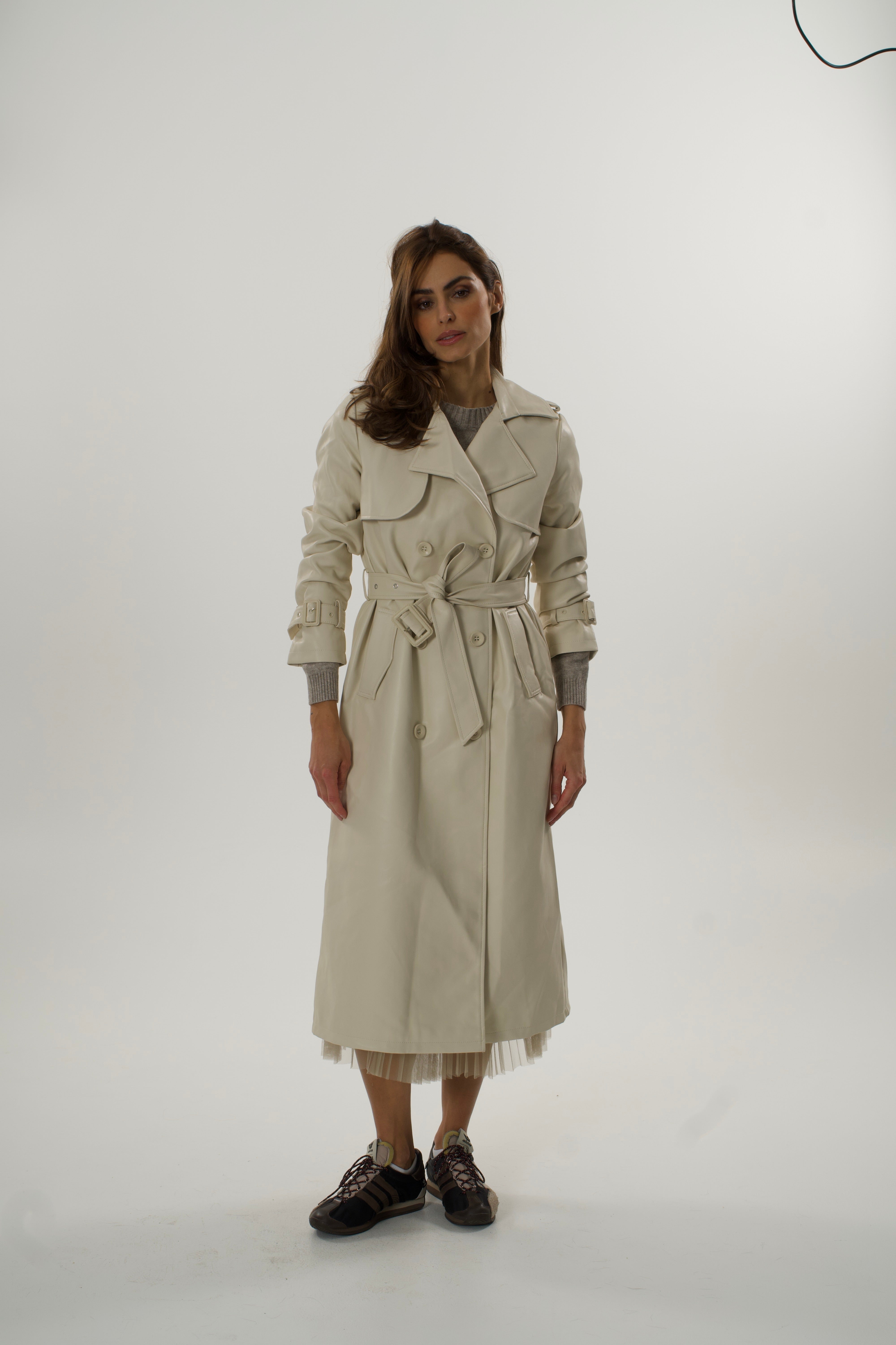 Trench kaput od umjetne kože – Pearl beige power look