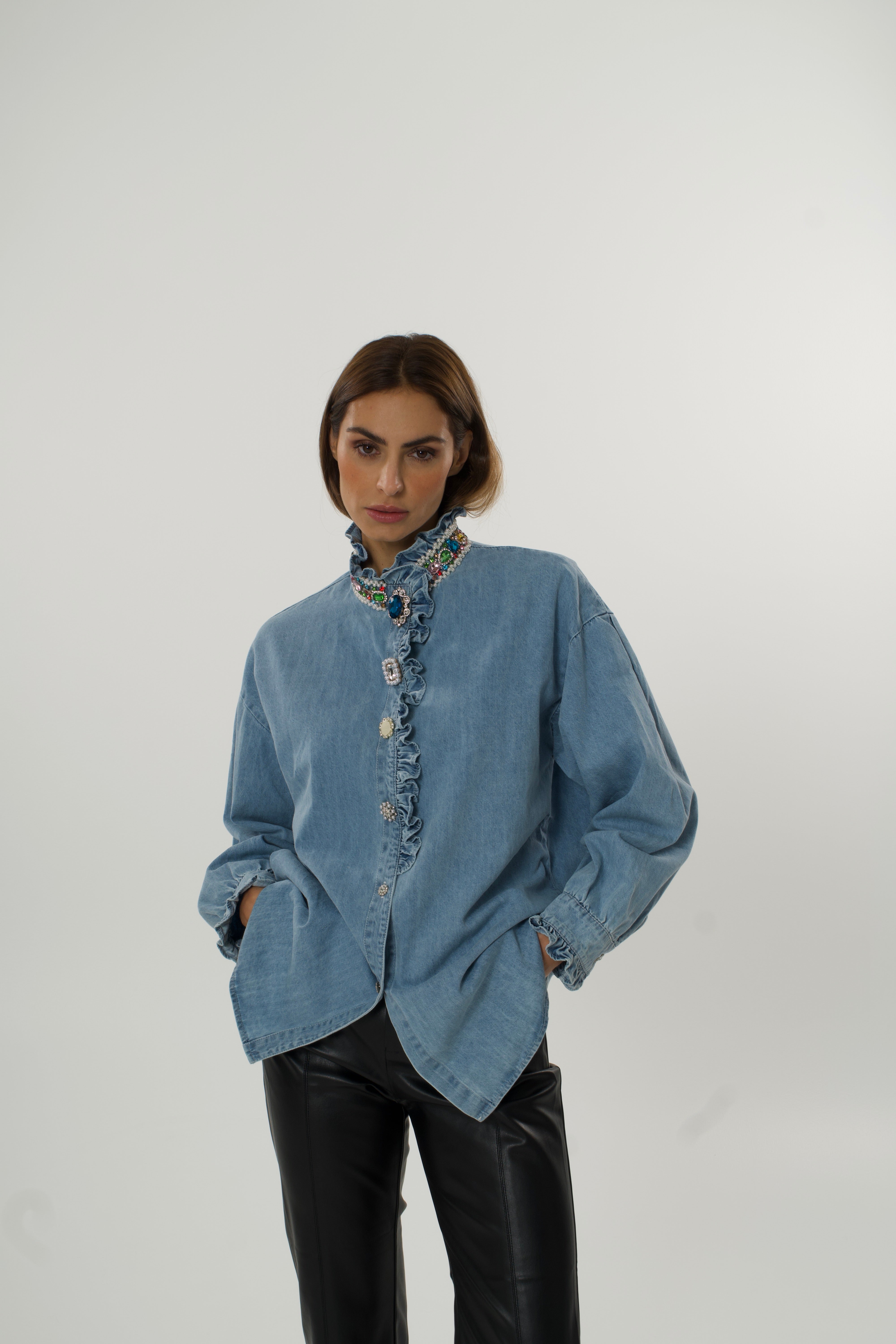 Plava denim košulja s volanima – Soft Statement