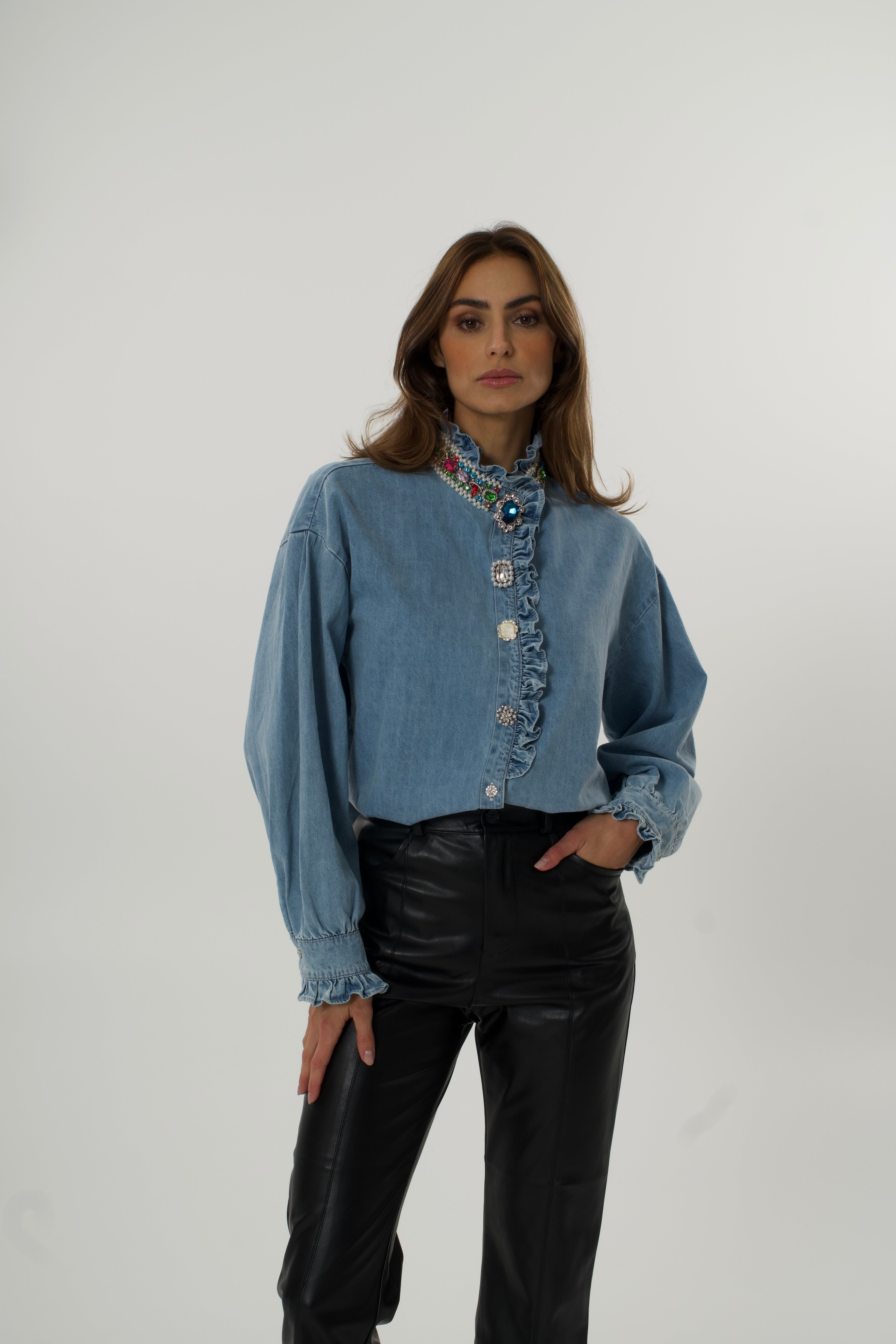 Plava denim košulja s volanima – Soft Statement