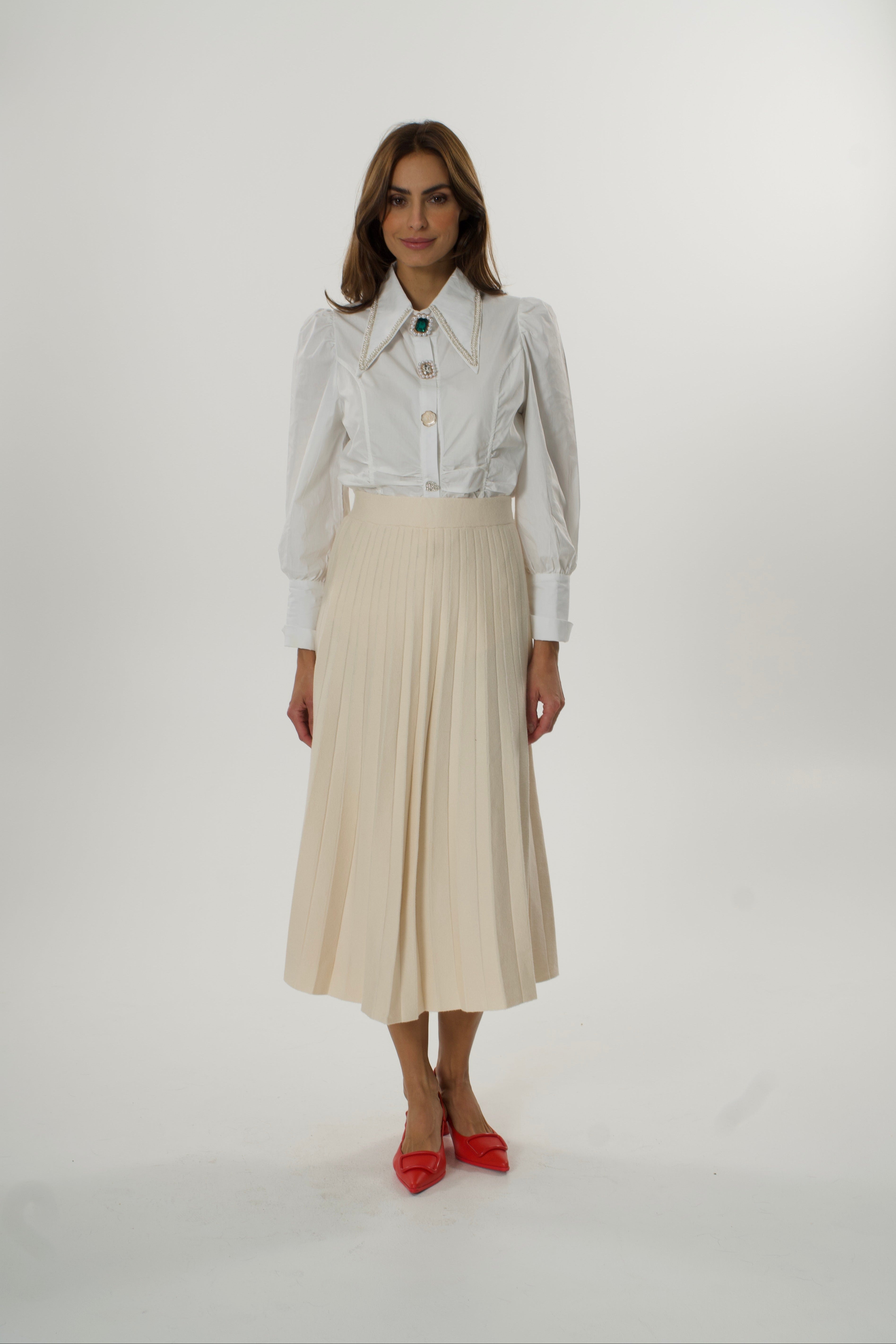 Bež plisirana suknja od talijanske trikotaže – Elegant flow