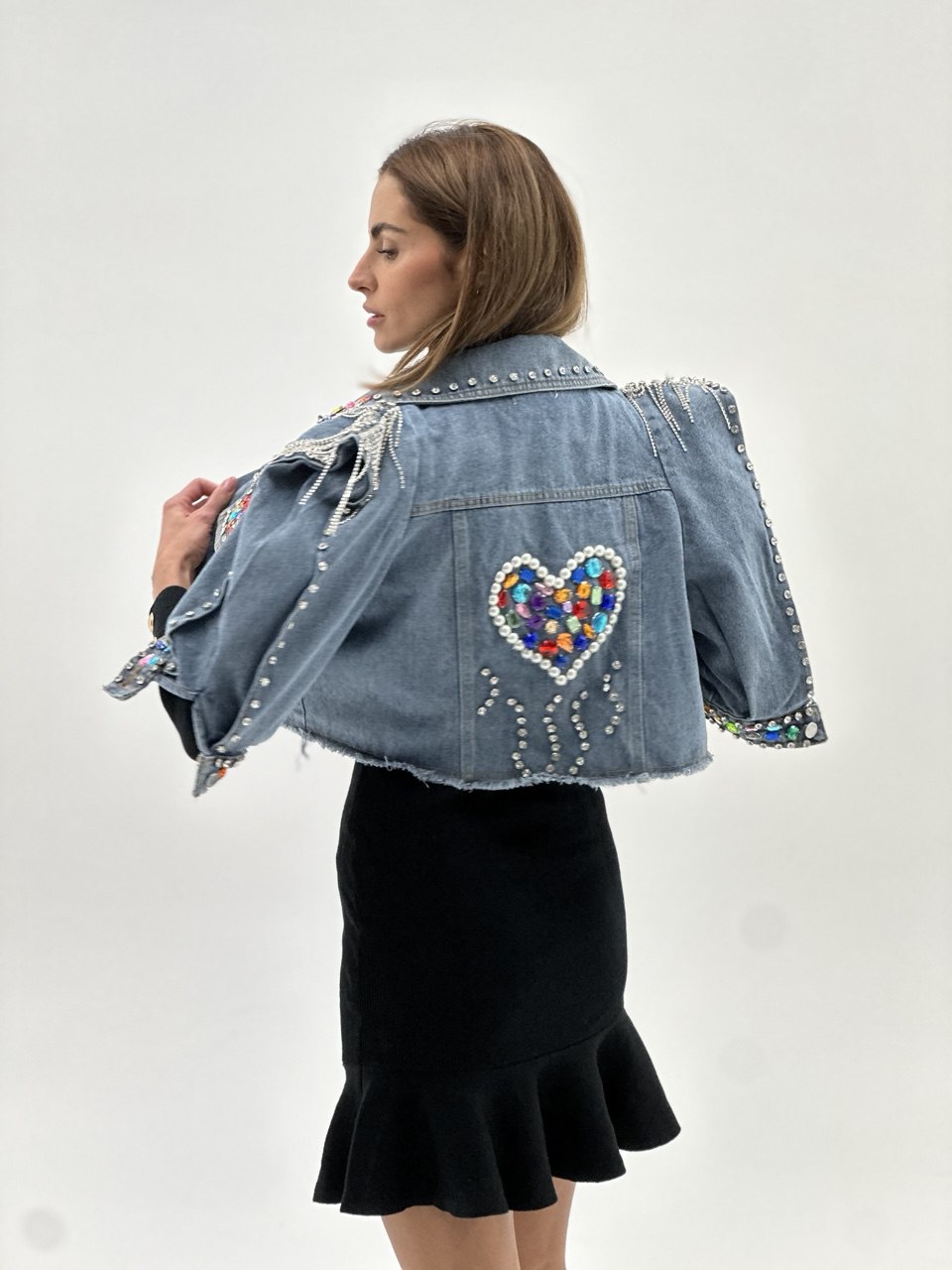 Kratka traper jakna s aplikacijama – Statement Denim