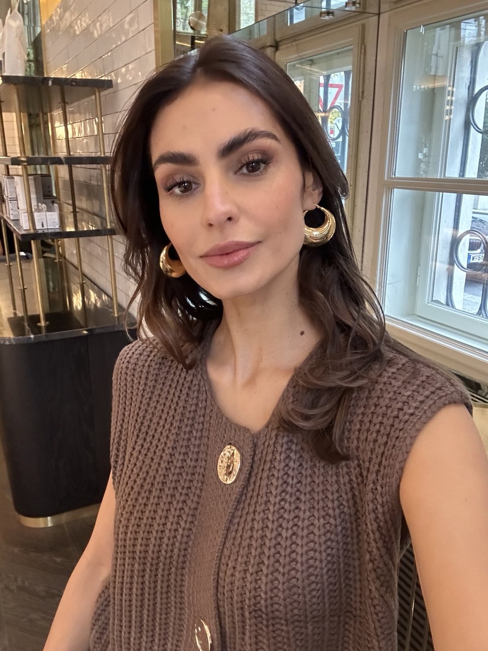 Rebrasti knit prsluk s gumbima – Soft Statement vest