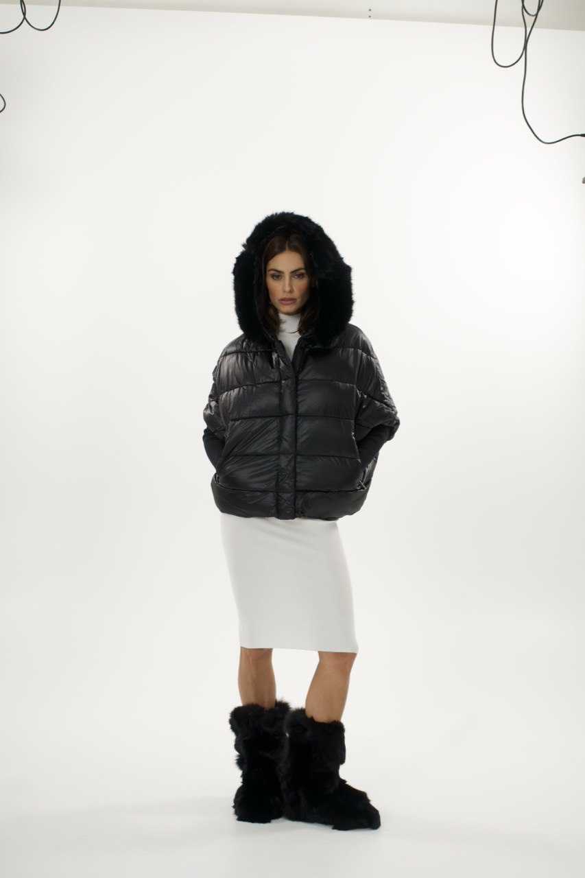 Prošivena jakna s krznom i patentnim zatvaračem – Modern Layer