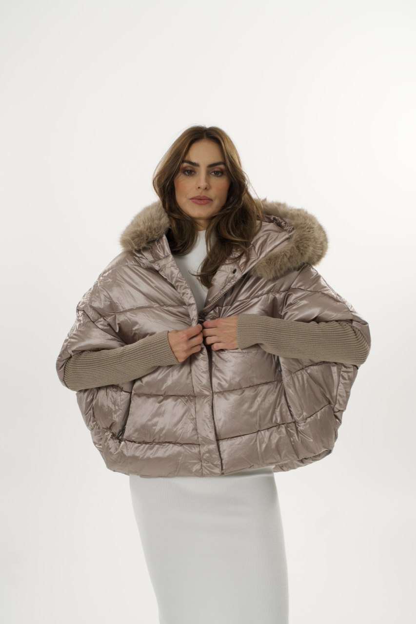 Prošivena jakna s krznom i patentnim zatvaračem – Modern Layer