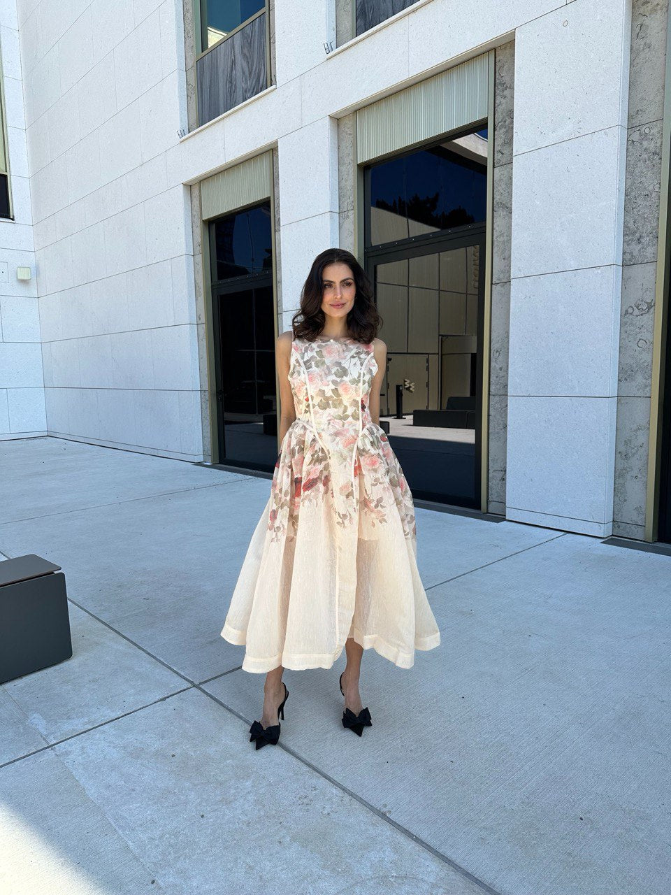 Romantic Bloom Midi Dress – elegantna haljina koja privlači poglede